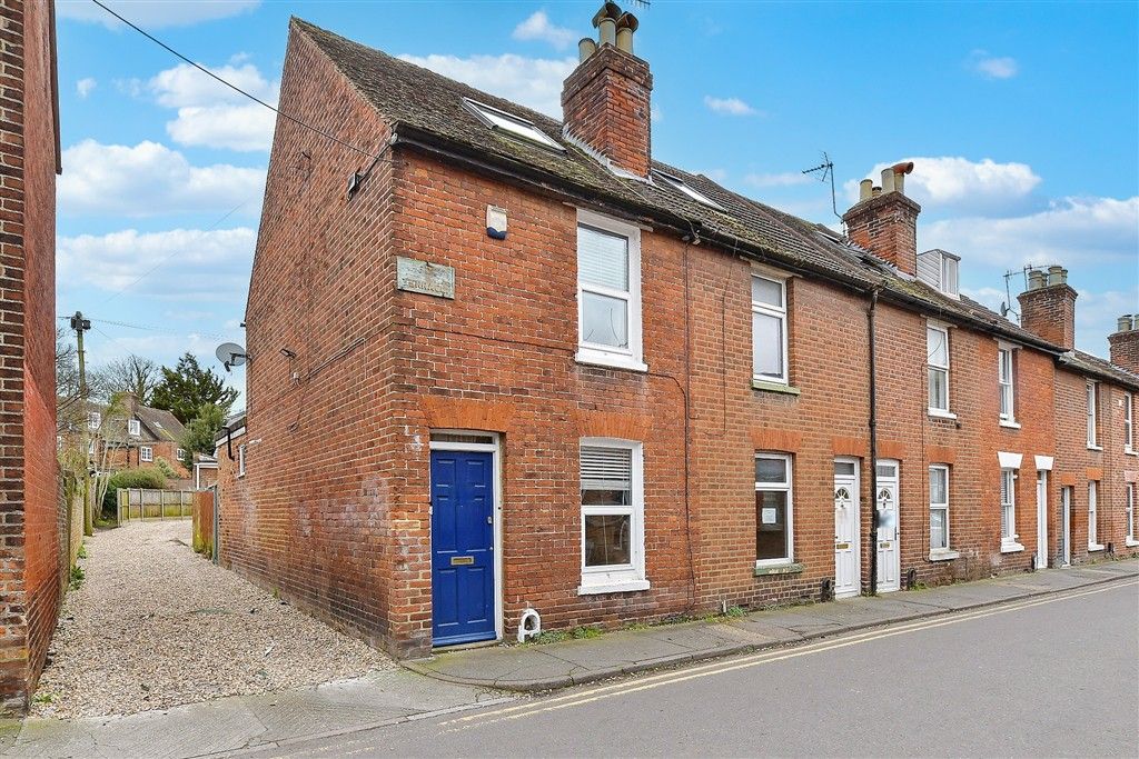 Property photo 2 of 9 External (Web)