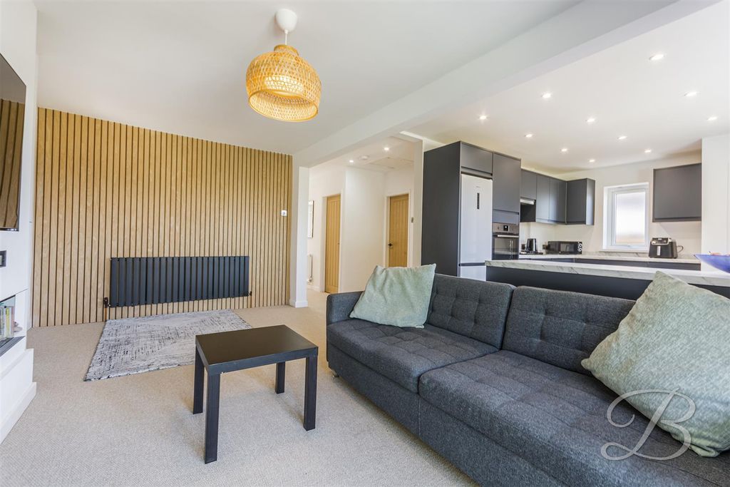 Property photo 3 of 25 Ccltd-13.Jpg