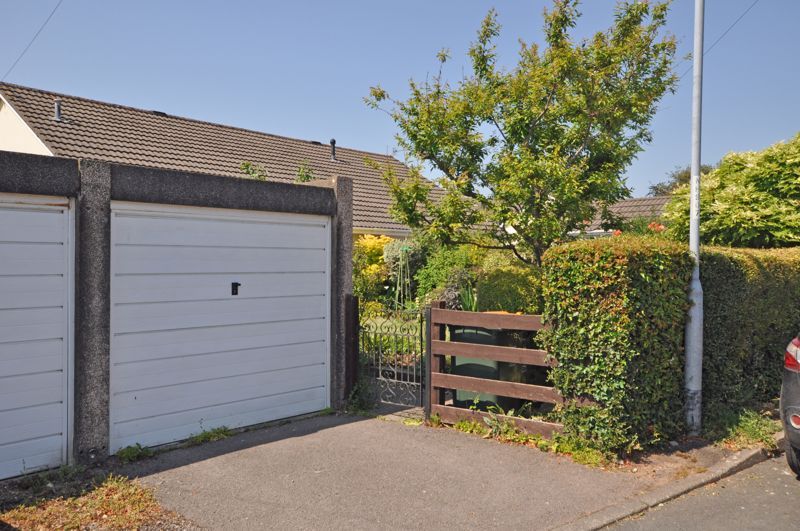 Additional image 20 of 2 bed semi-detached bungalow for saleAttractive Bungalow, Royce Walk, Rogerstone NP10