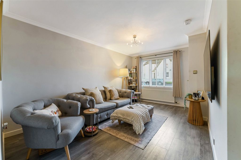 Property photo 2 of 21 Picture No. 22