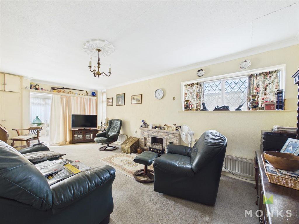 Property photo 3 of 15 7c70327d642c418A8F4285cd52Cb9A26_100_Cam01420G0-Pr