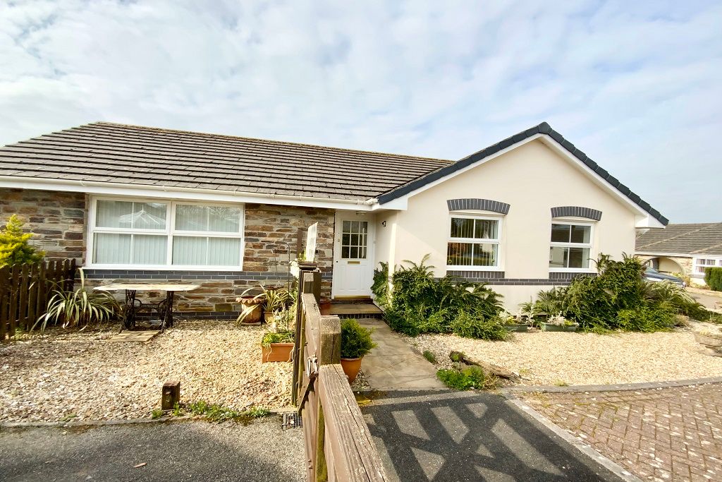 Property photo 2 of 33