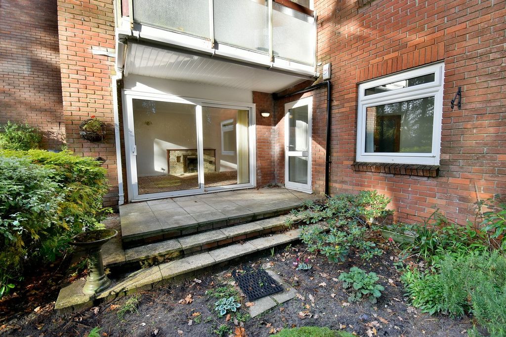 Property photo 3 of 14