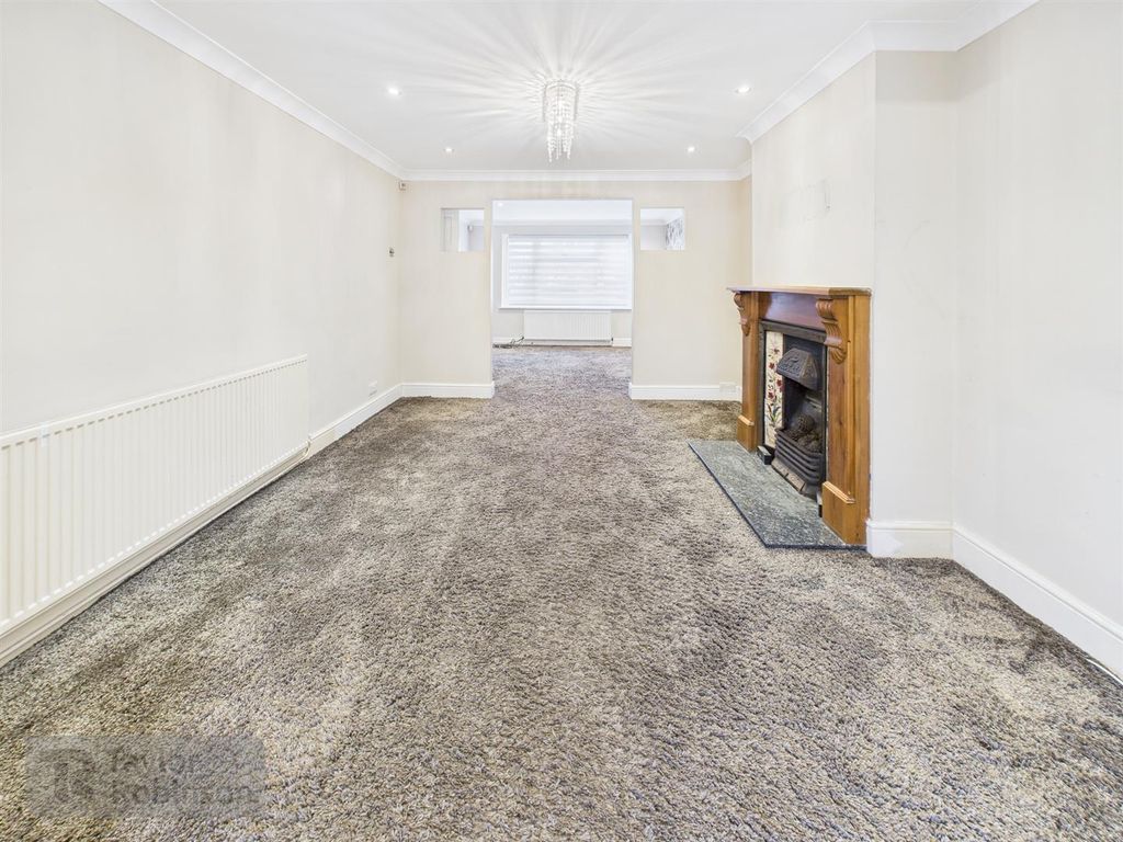 Property photo 2 of 19 Cam02600G0-Pr0618-Still003.Jpg