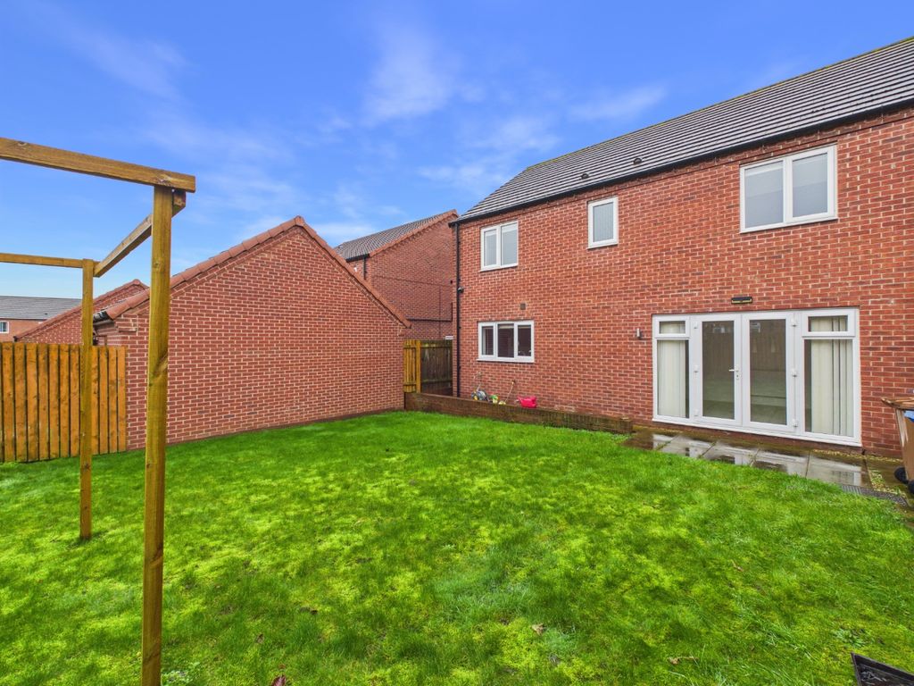 Property photo 2 of 17 3160924