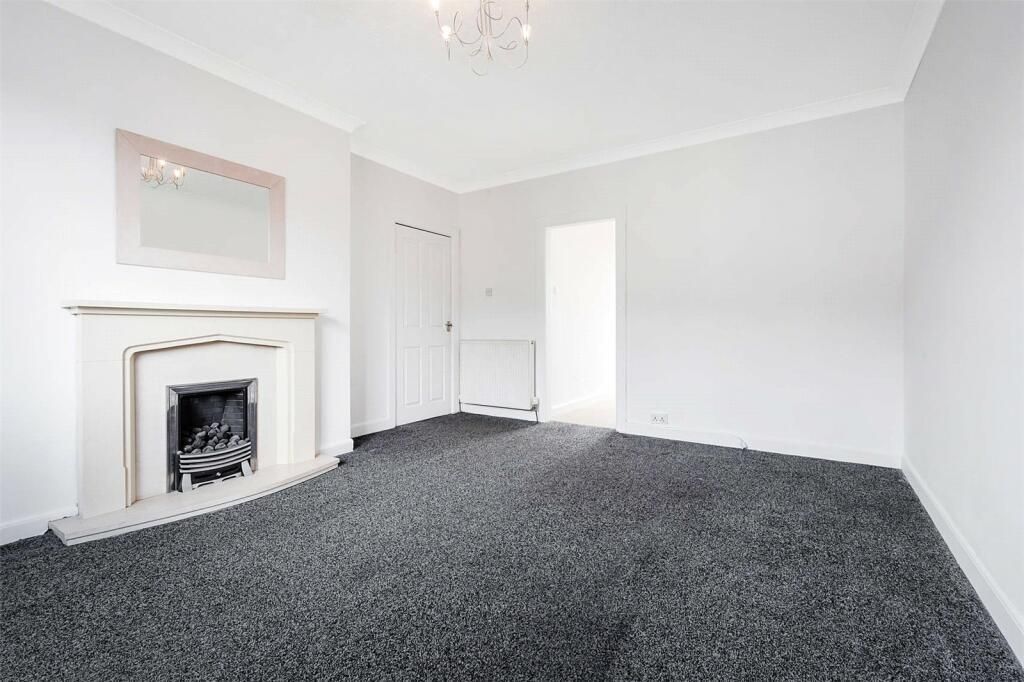 Property photo 3 of 18 44A Ashley Terrace, Alloa 11.Jpg