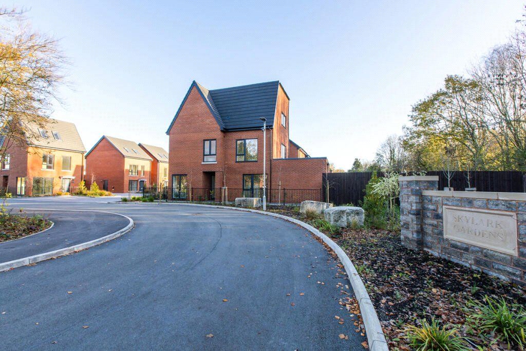 Property photo 1 of 19 Picture No. 57