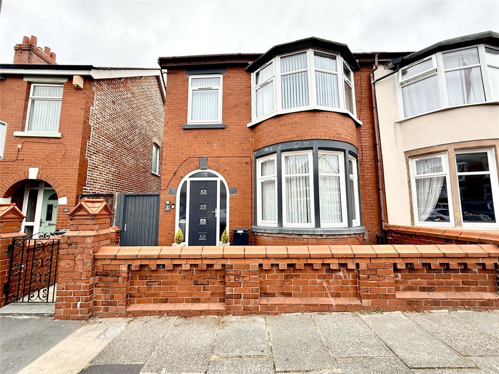 Property photo 1 of 23 Picture No. 22