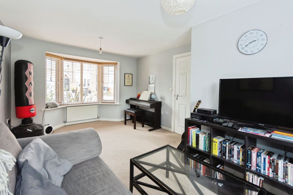Property photo 3 of 18 Picture No. 03