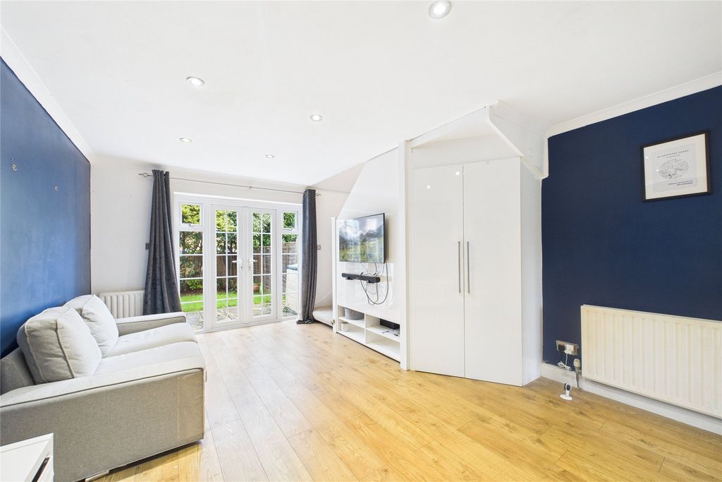 Property photo 2 of 8 Picture No. 03