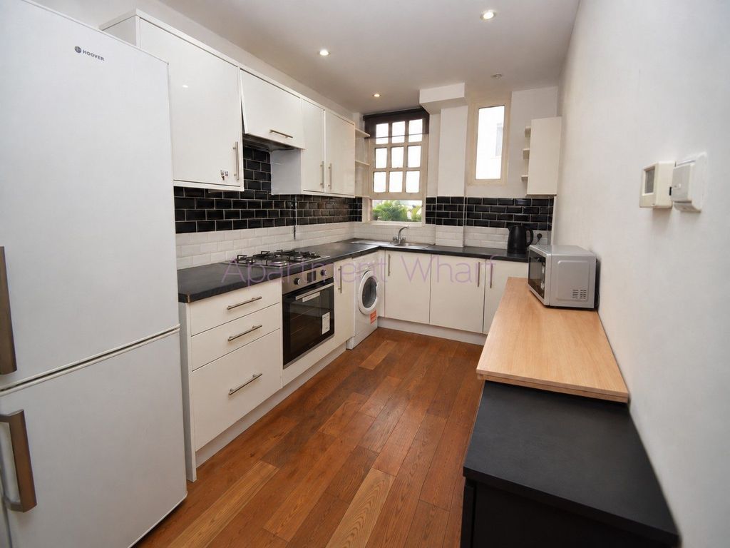 Property photo 2 of 3