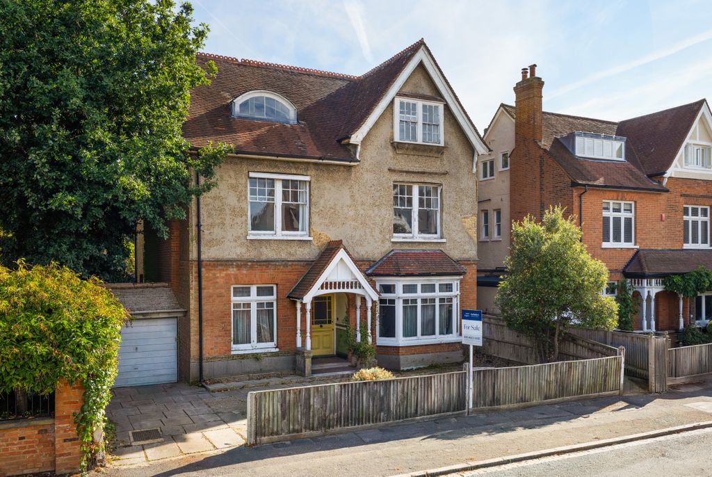 Property photo 1 of 3