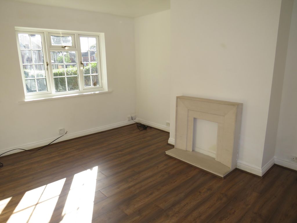 Property photo 3 of 10 Image