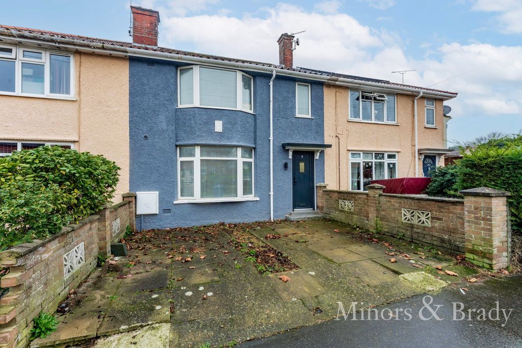 Property photo 1 of 21