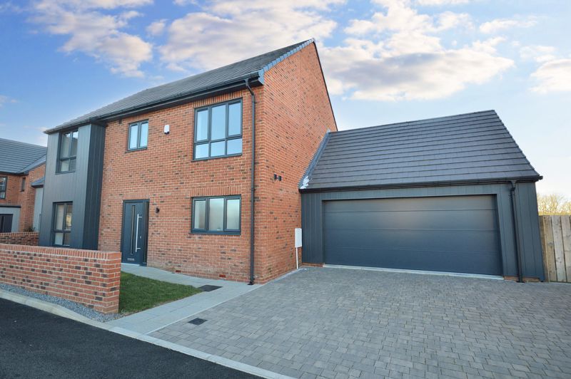 Property photo 1 of 12 5 Town Foot Rise