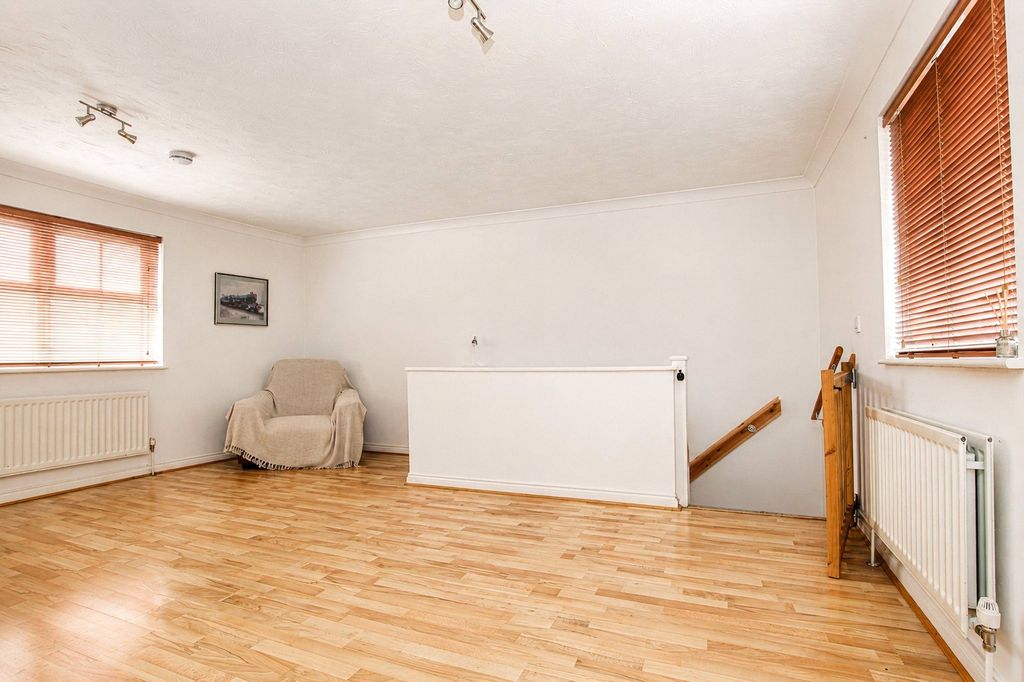 Property photo 3 of 12 Picture No. 04