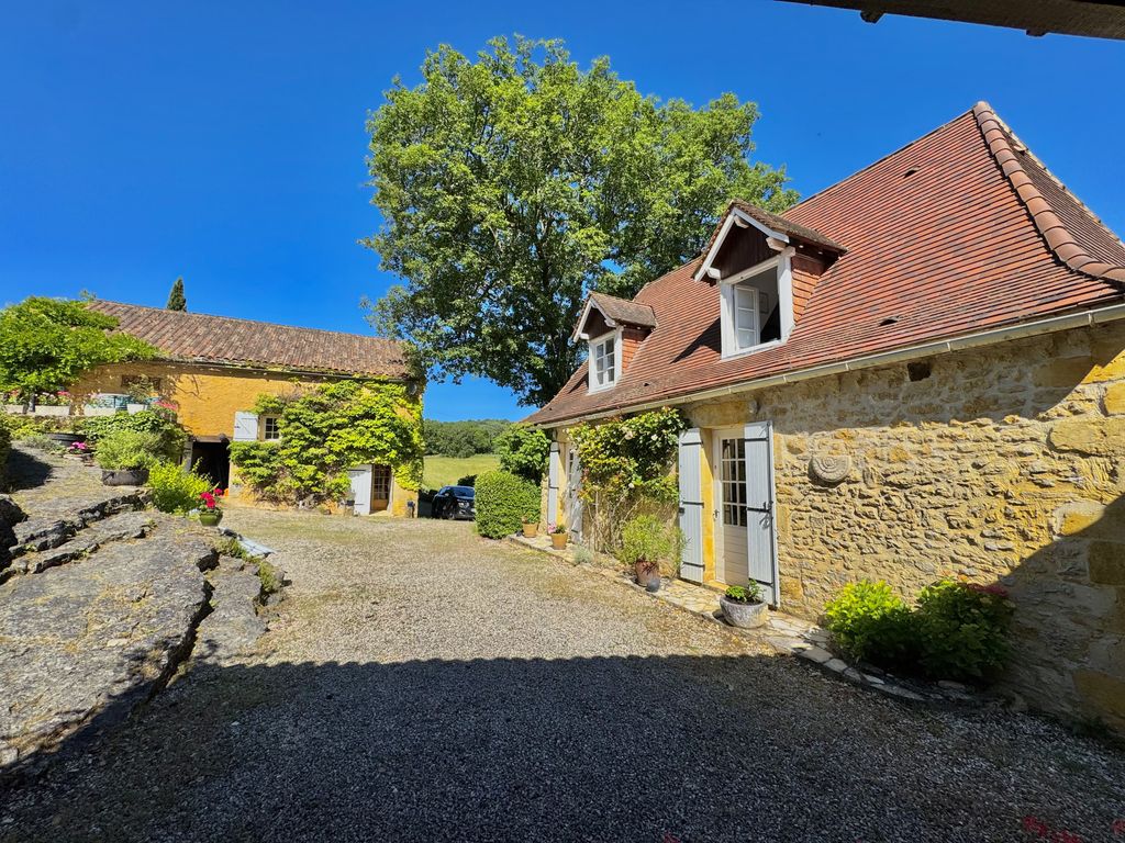 Property photo 1 of 50