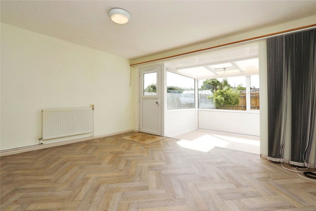 Property photo 2 of 10 Picture No. 08
