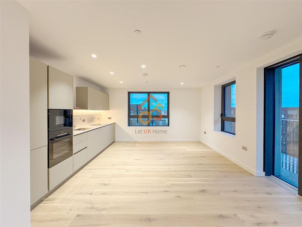 Property photo 2 of 47 Img_6044.Jpg