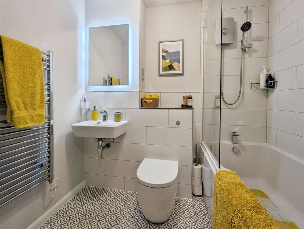 Property photo 3 of 9 Picture No. 01