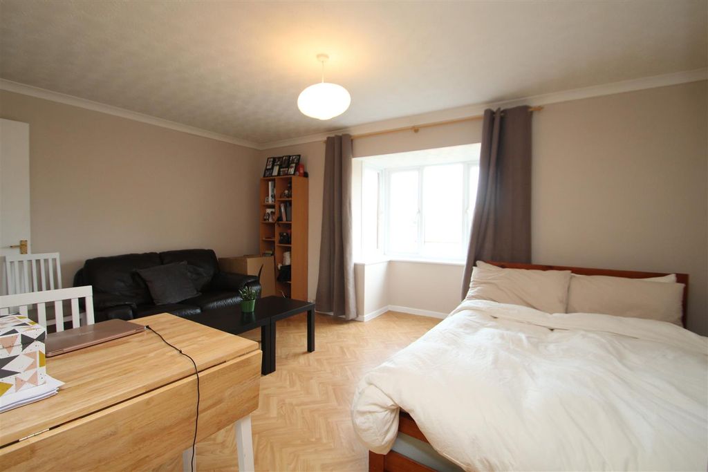 Property photo 3 of 6 Img_6451.Jpg