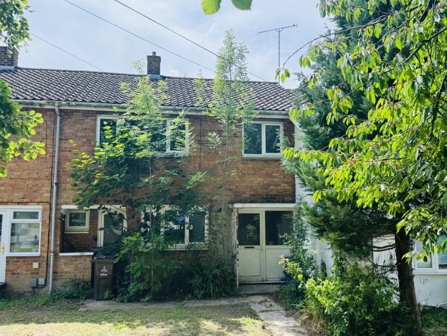 Property photo 2 of 9