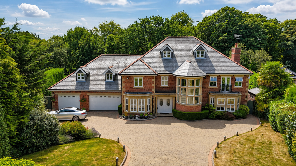 Property photo 1 of 89 Greentops, Knowsley Grange
