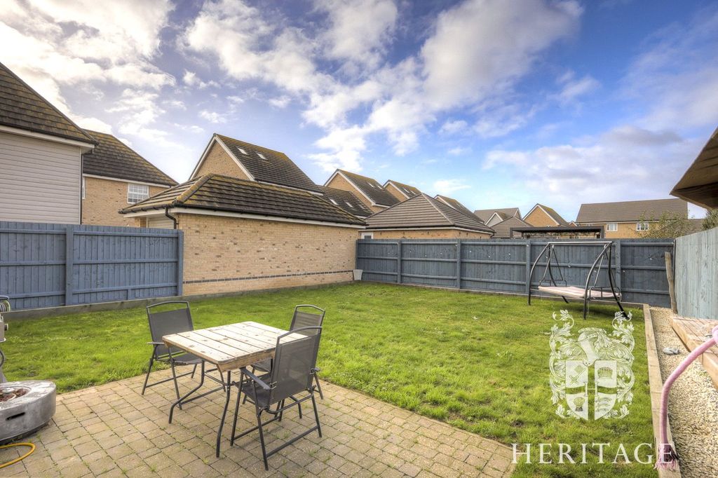 Property photo 2 of 19 Picture No. 15