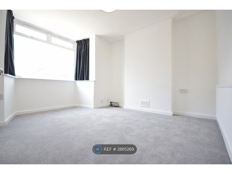 Property photo 1 of 10 Front Reception