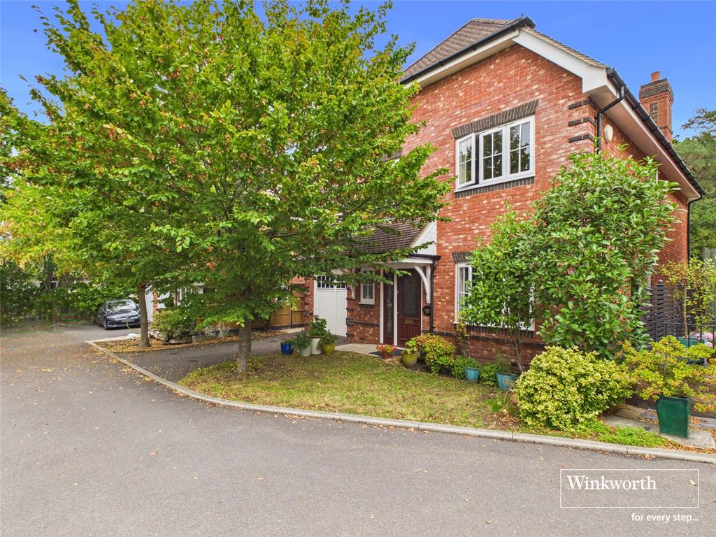Property photo 1 of 32 Picture No. 34