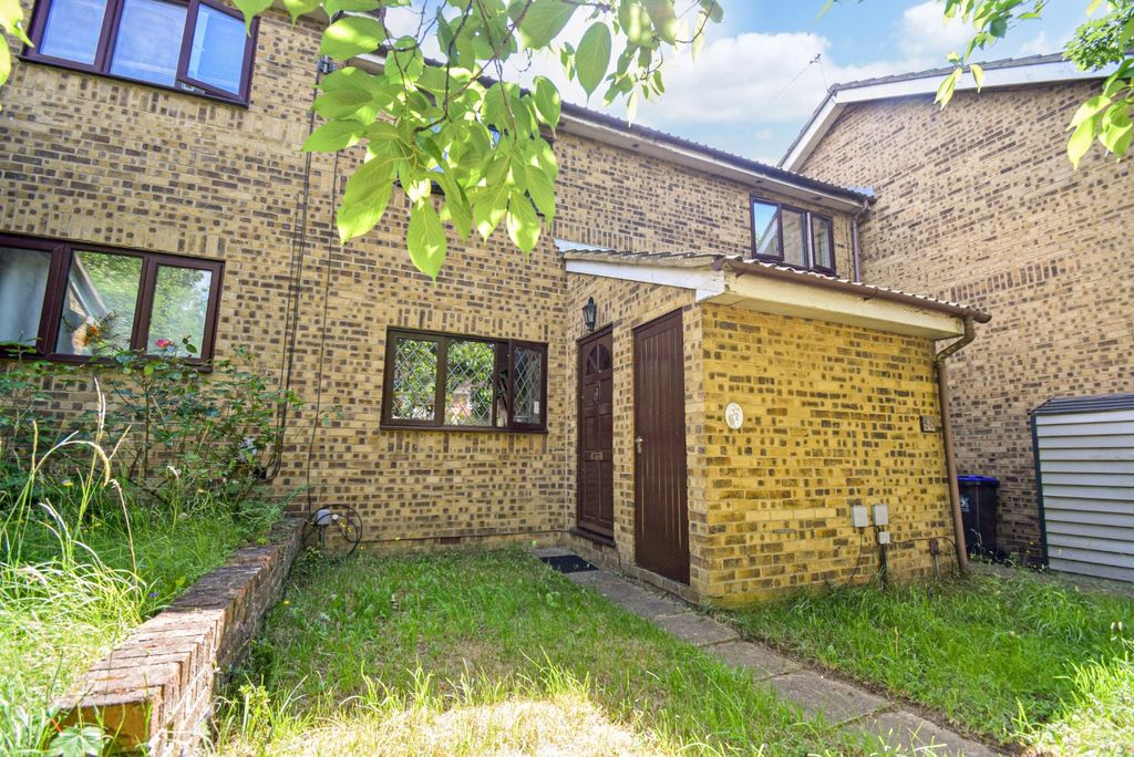 Property photo 1 of 13 External