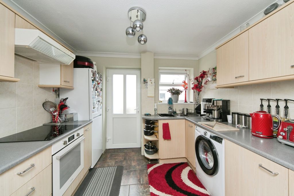 Property photo 3 of 20 Pbox-Img.Jpg