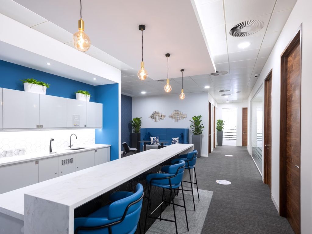 Property photo 2 of 3