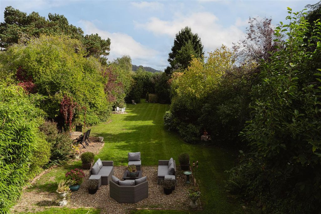 Additional image 22 of 4 bed detached house for saleDeepdene Avenue, Dorking RH4