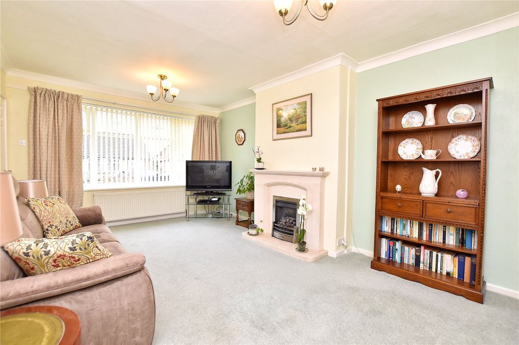 Property photo 3 of 15 Picture 3