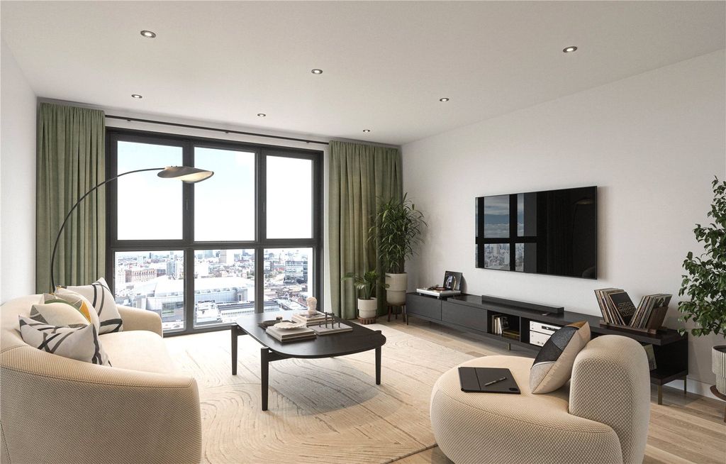 Property photo 3 of 19 Waterhouse Gardens