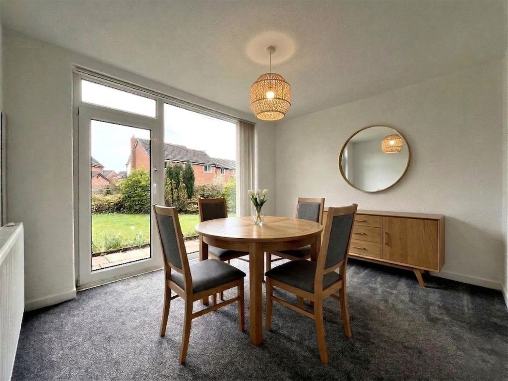 Property photo 3 of 44 Image 2