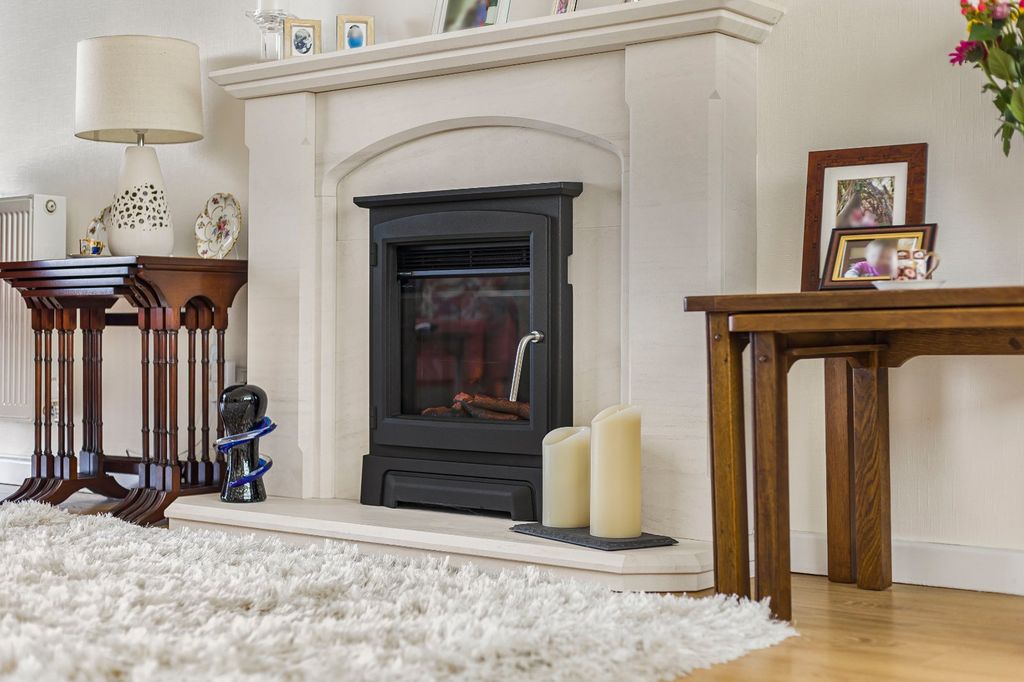 Property photo 3 of 21 Fireplace