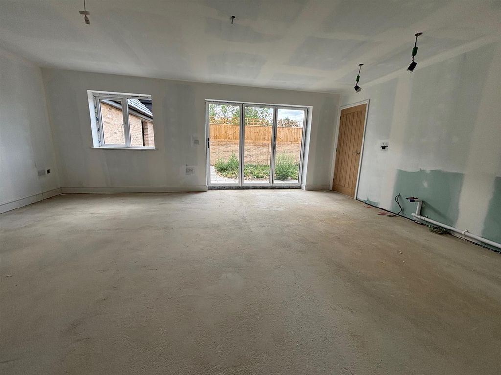 Property photo 3 of 7 Img_5558.Jpg