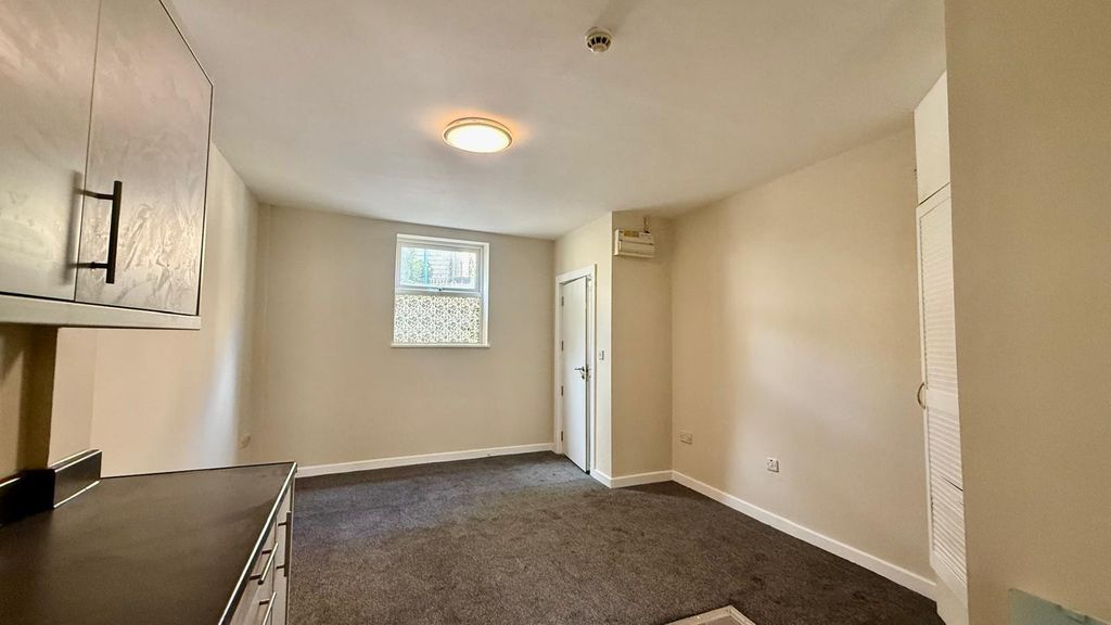 Property photo 3 of 6 Whatsapp Image 2026-05-14 At 3.34.55 Pm (3).Jpeg