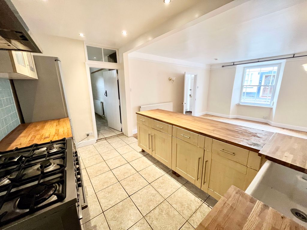 Property photo 2 of 12 Image00003.Jpg