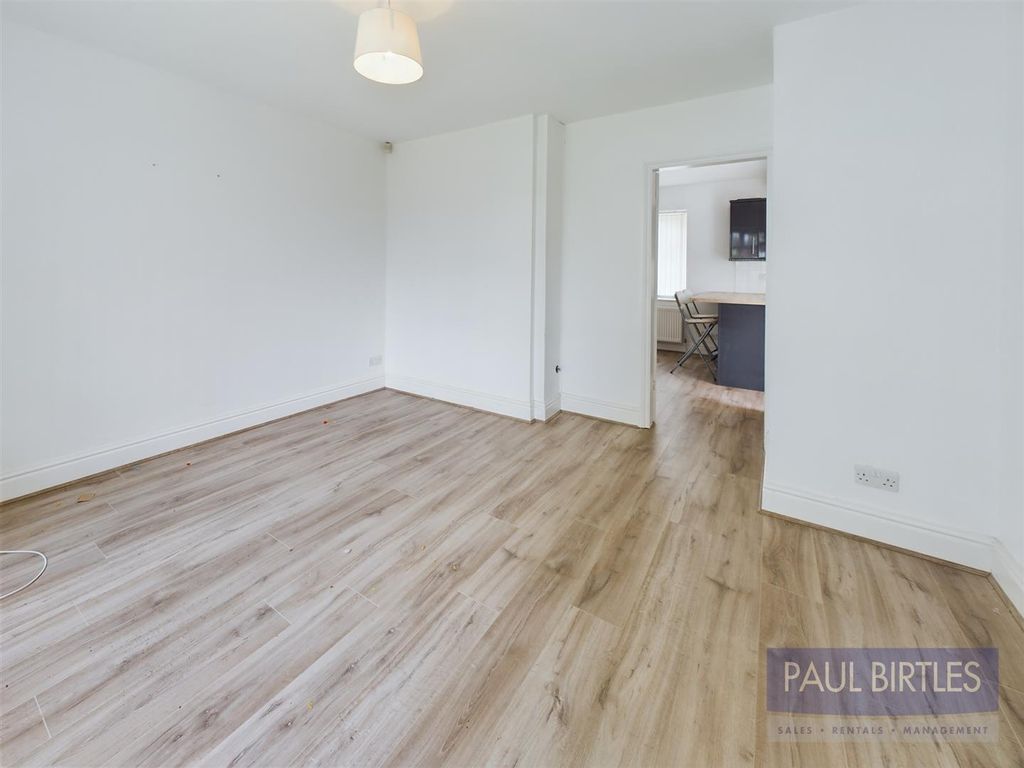 Property photo 2 of 11 Cam01301G0-Pr0397-Still002.Jpg