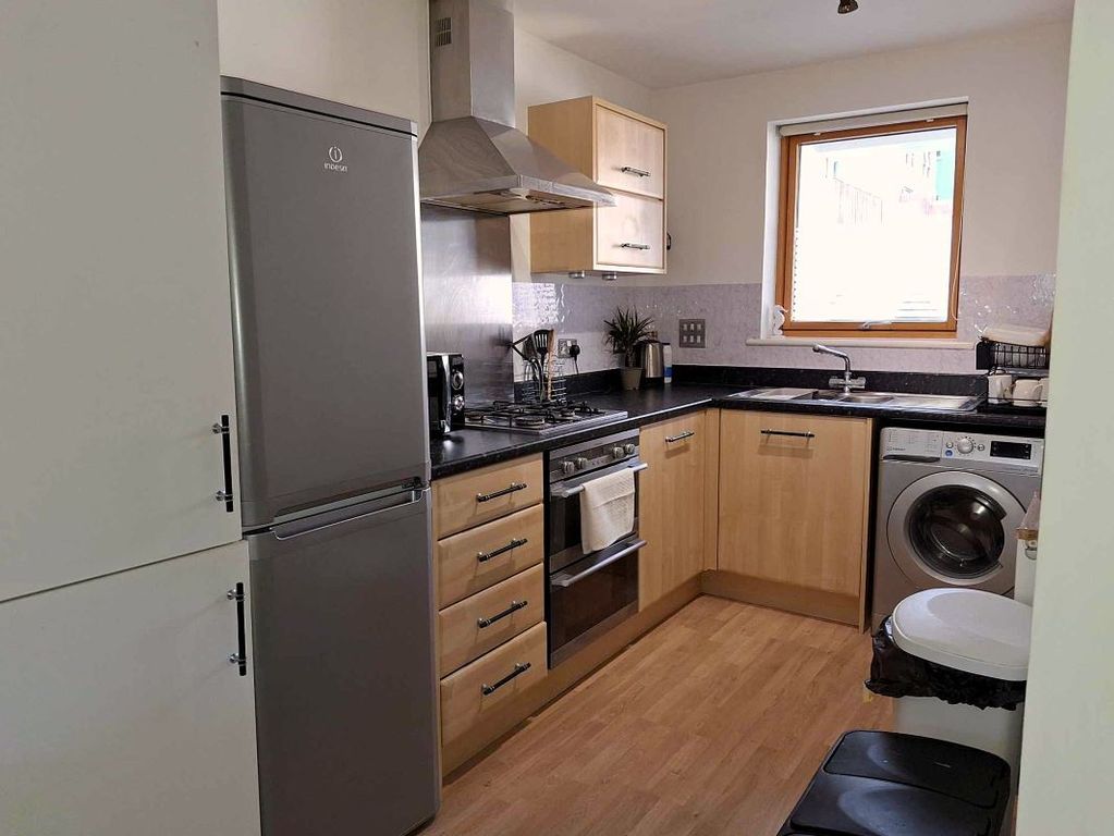 Property photo 2 of 22