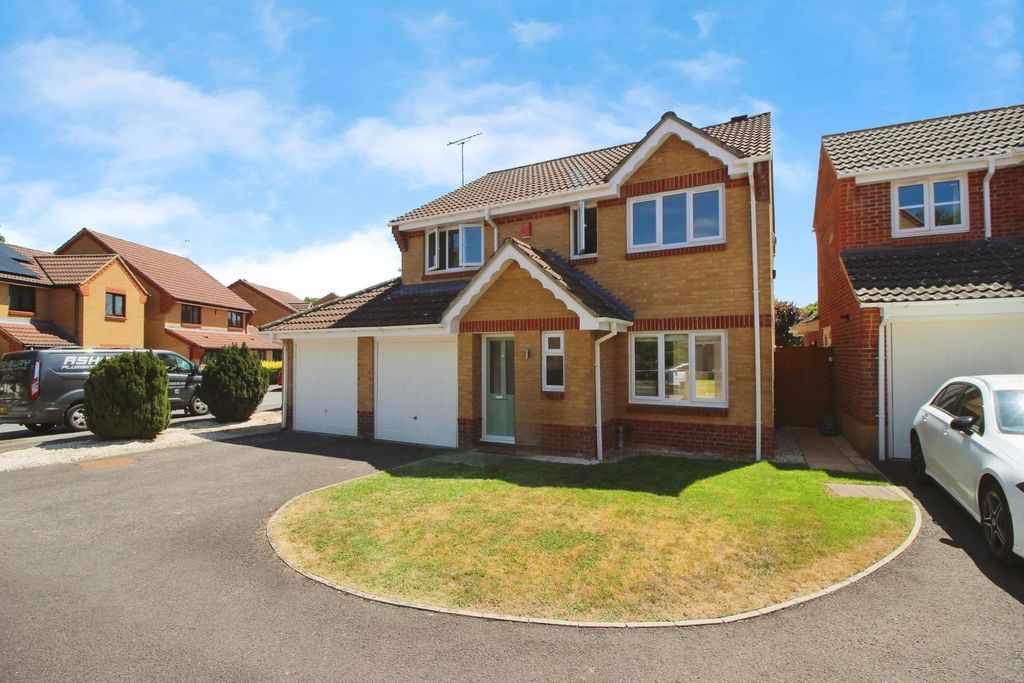 Property photo 1 of 16