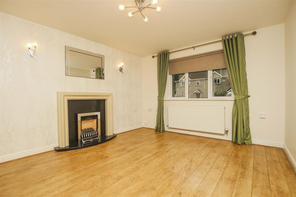 Property photo 3 of 24