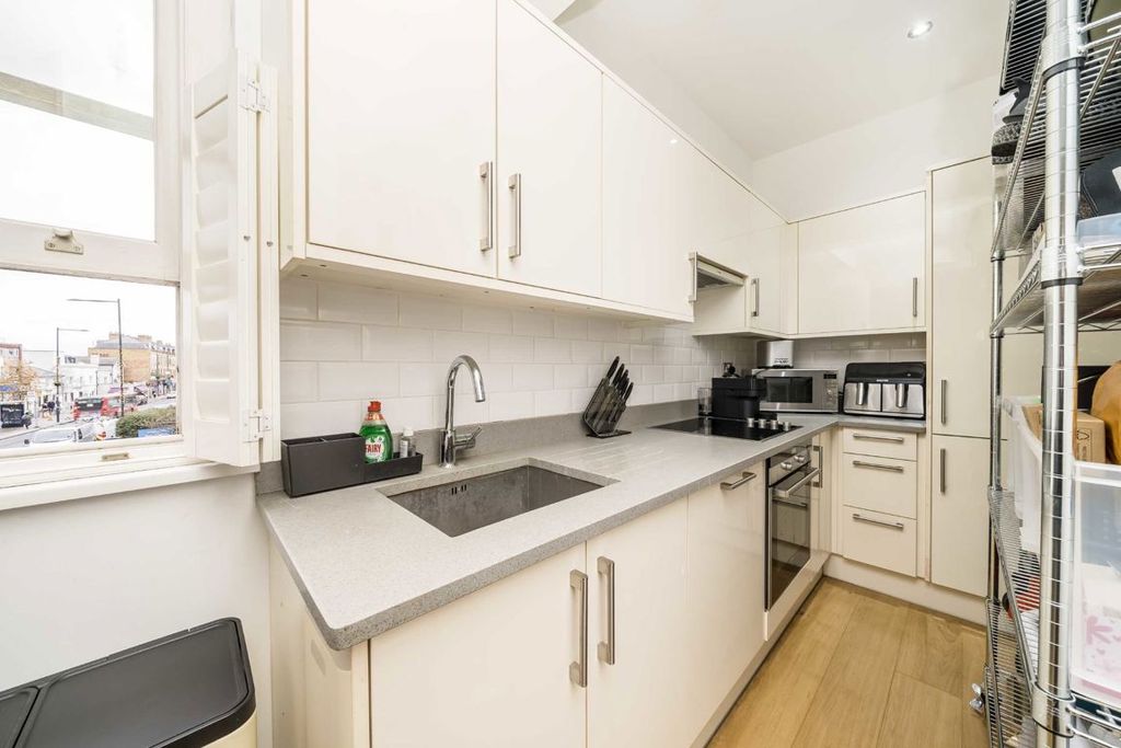 Property photo 2 of 4