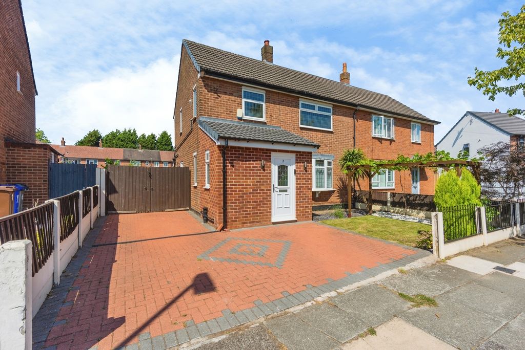 Property photo 1 of 24 Pbox-Img.Jpg