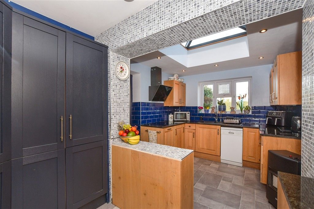 Property photo 2 of 13 Kitchen