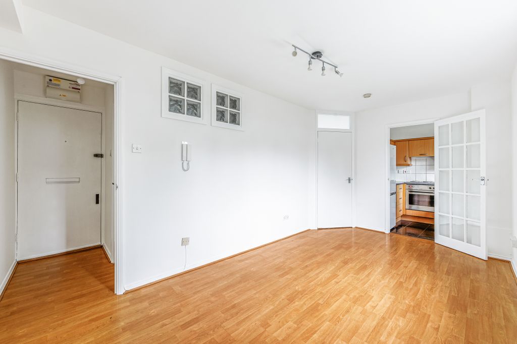 Property photo 3 of 8 Living Room 1