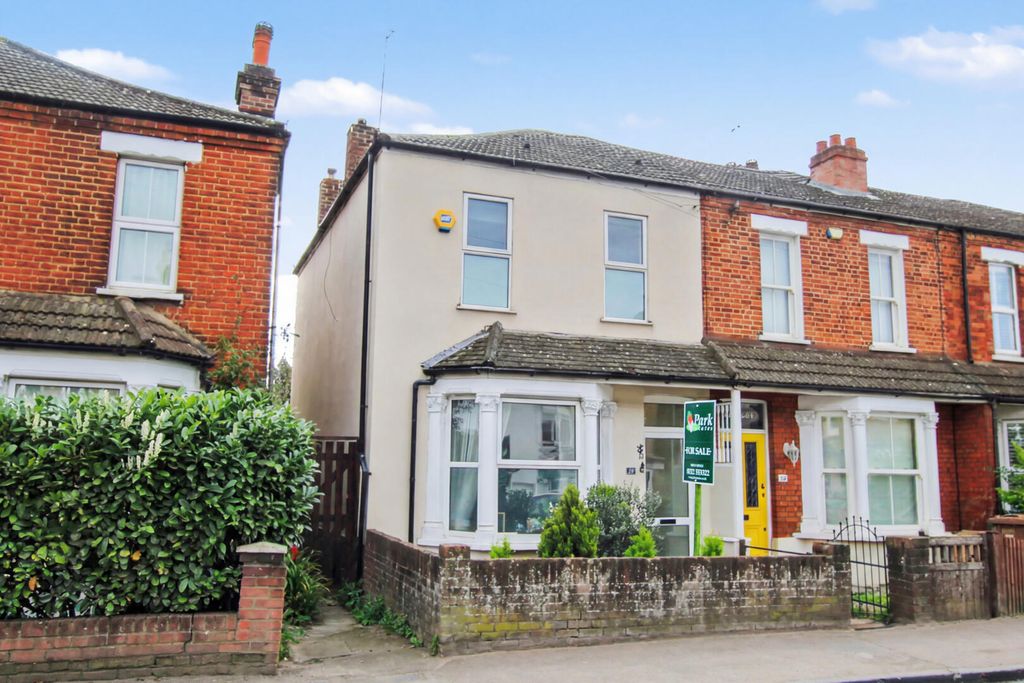 Property photo 1 of 16 Front (Exterior)